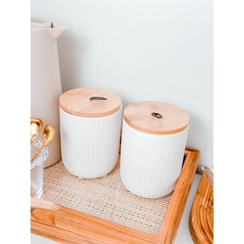 potiche ceramica com tampa bambu 10 cm x 10 cm x 15 cm branco 3 me decora casa