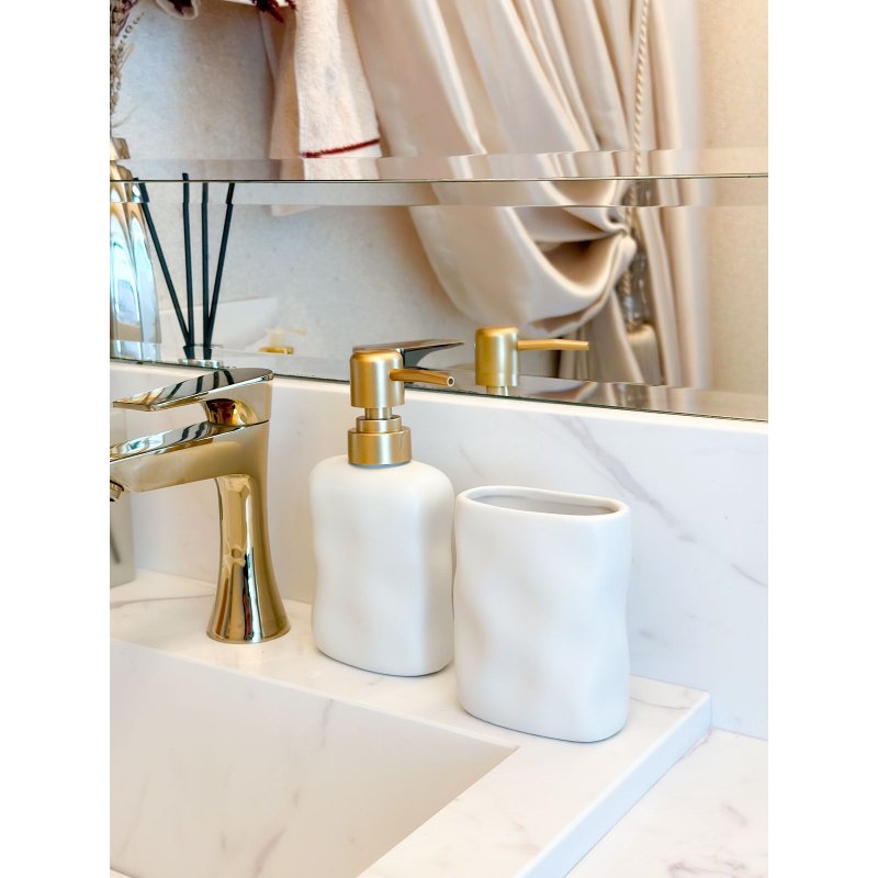 kit banheiro branco com dourado me decora casa