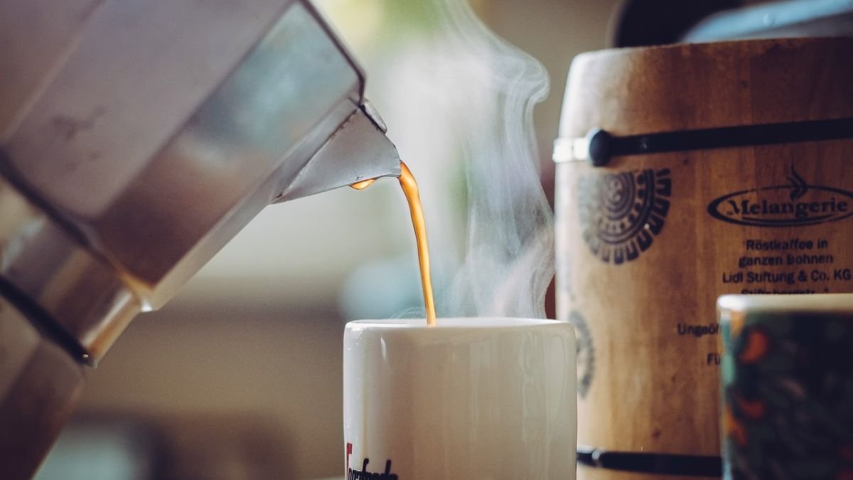 café
