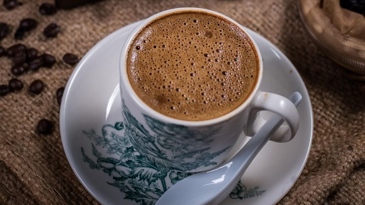 café